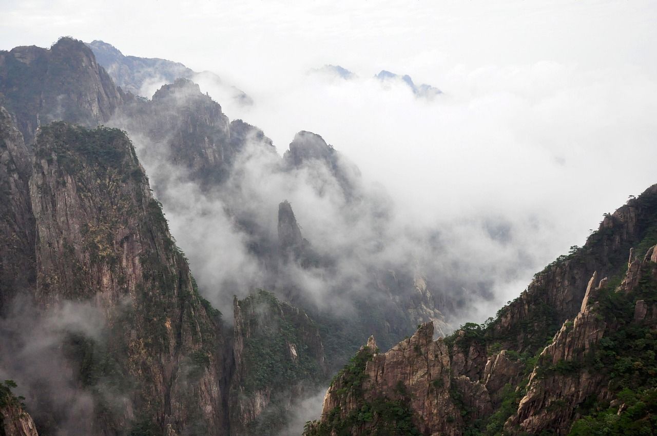 The sea of clouds below Huangshan's granite peaks