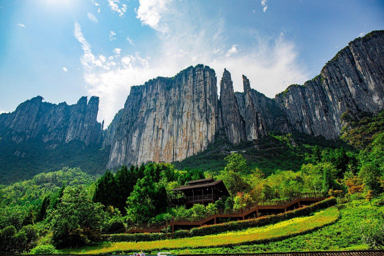 the limestone wall above terraced fields near Enshi, the regional landscape Xuan'en sits inside